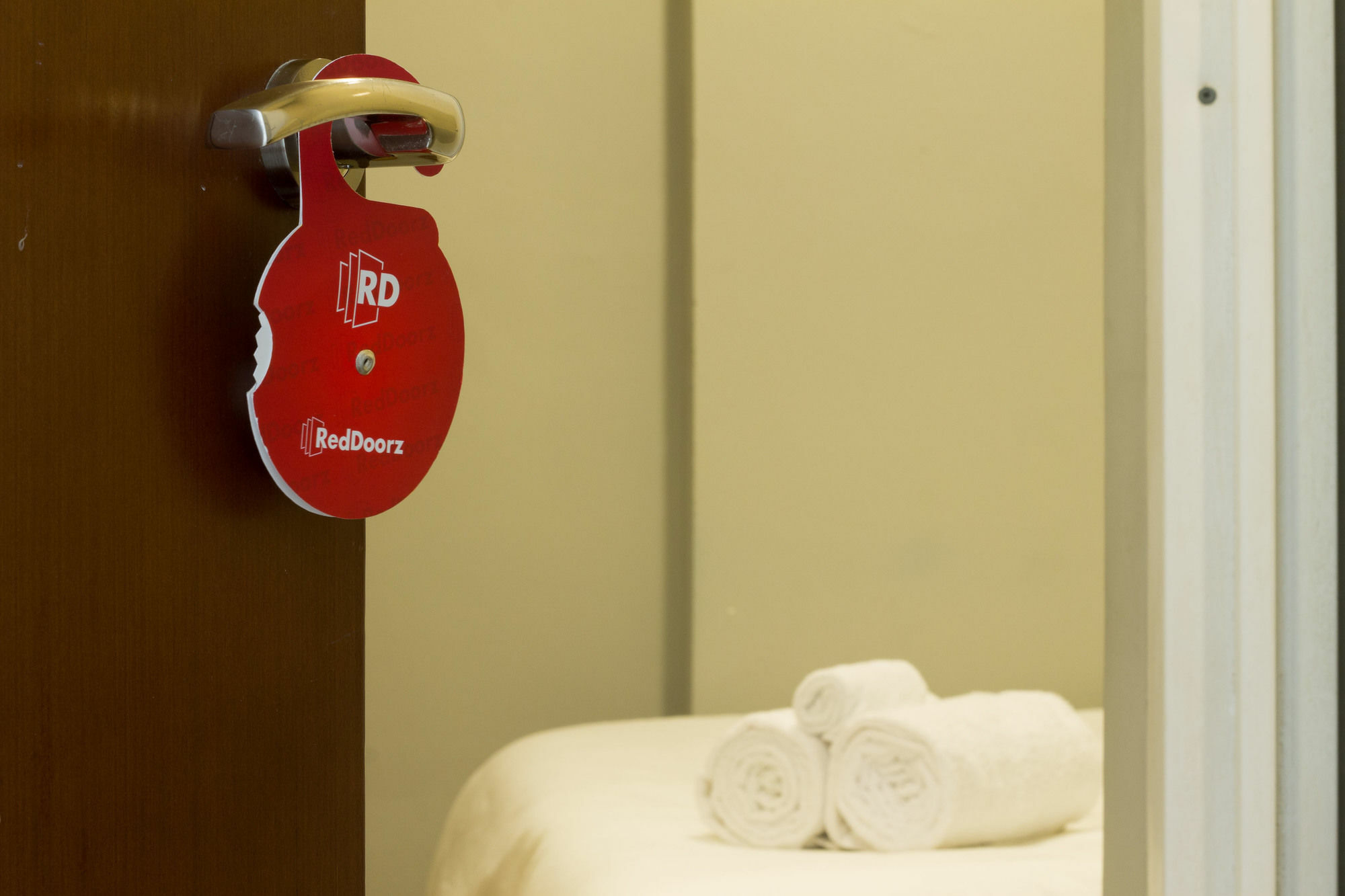 Reddoorz Apartment @ Pegangsaan Kelapa Gading Yakarta Exterior foto
