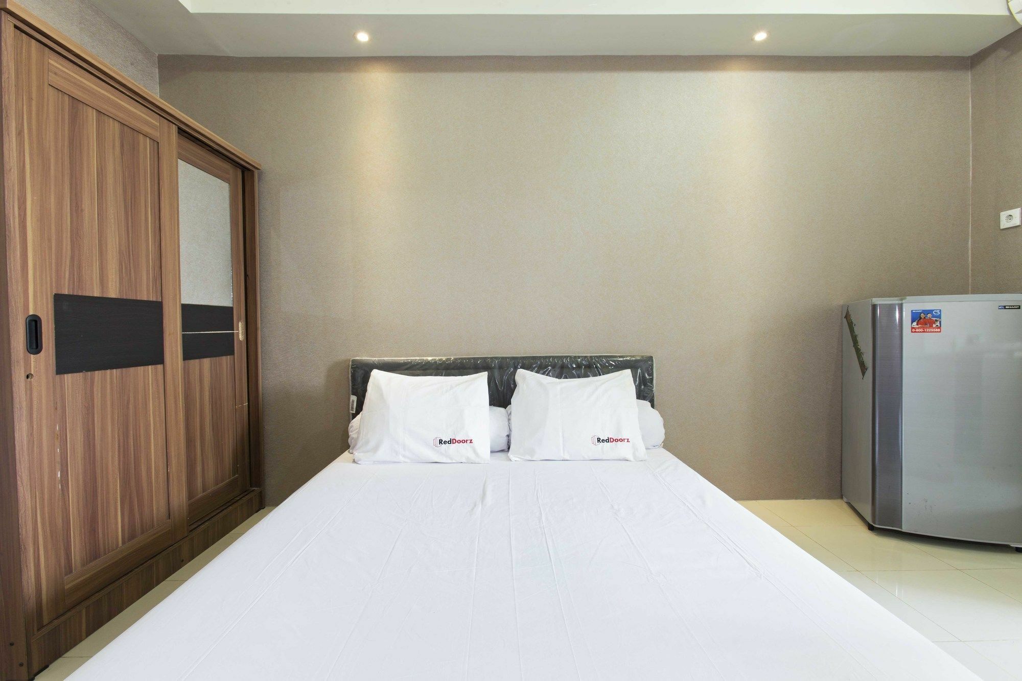 Reddoorz Apartment @ Pegangsaan Kelapa Gading Yakarta Exterior foto